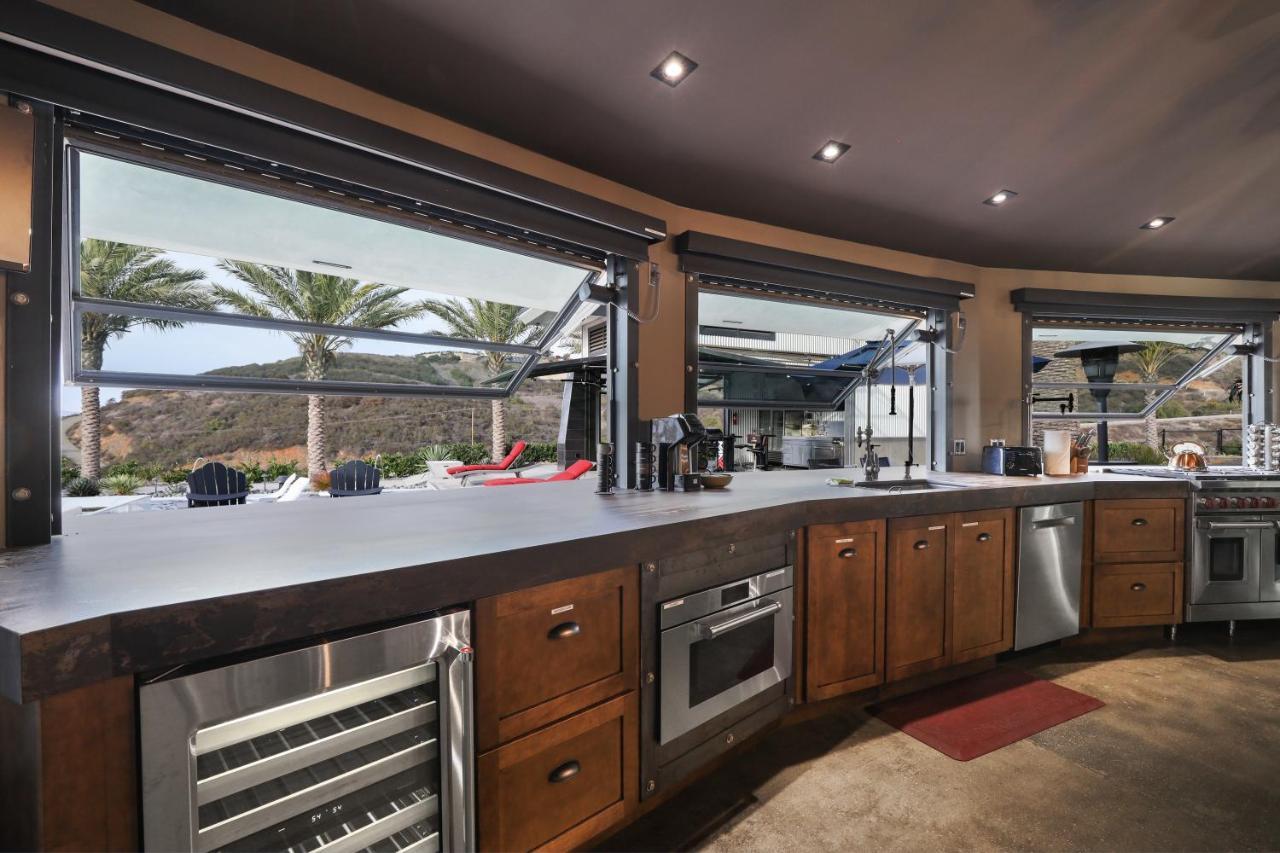 Iron Mansion Private Resort-Event Space 12000 Ft! Temecula Buitenkant foto