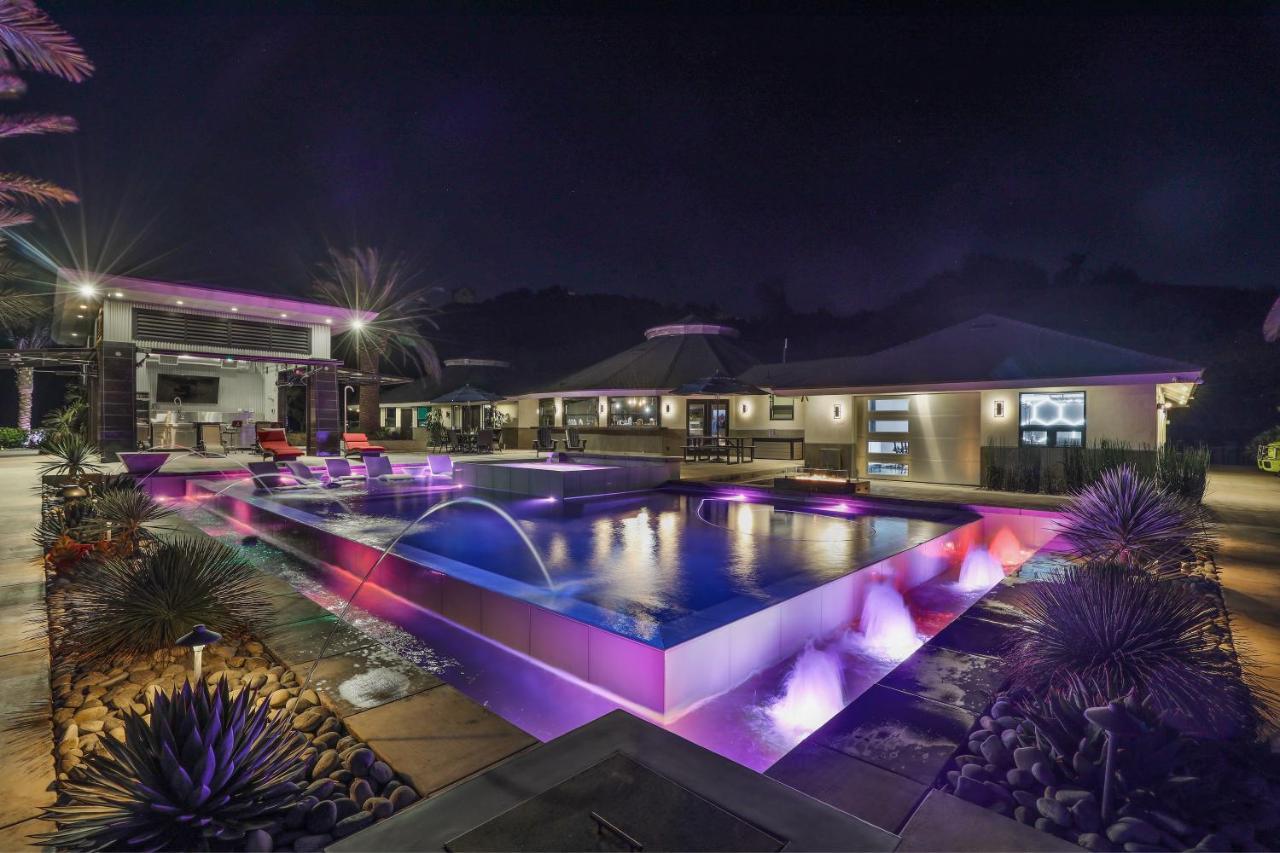Iron Mansion Private Resort-Event Space 12000 Ft! Temecula Buitenkant foto